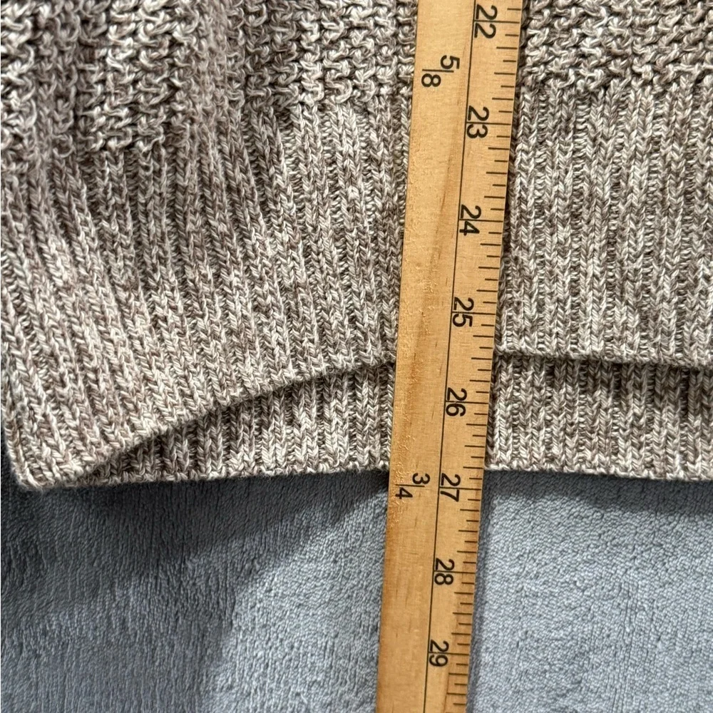 Red Head Beige Herringbone Pullover 1/4 Button Lightweight Sweater Size Small